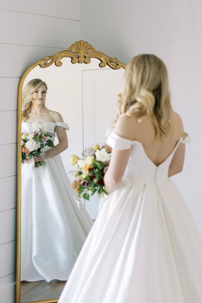 White Wren Submission - Kiley Ann Photography-0020.jpg